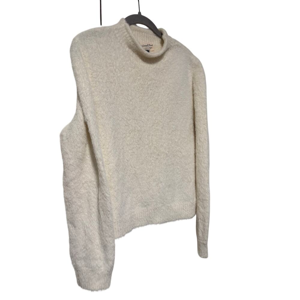 Universal Thread Women’s Ivory Eyelash Knit Mock Neck Sweater Size Medium Soft - Picture 3 of 8